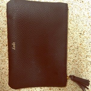 Small Ipsy makeup bag